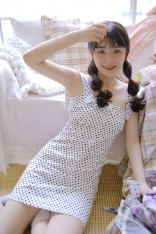 老八吃屎